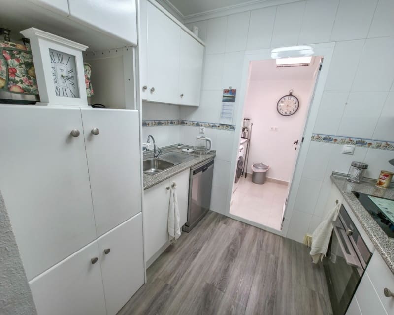 2 sypialnia Apartament na sprzedaż w Los Montesinos z basenem - 135 000 € (Ref: 9806936)