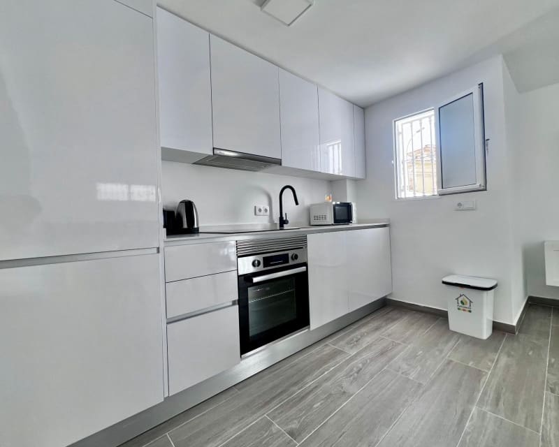 5 camera da letto Villa in vendita in Villamartin con piscina - 459.000 € (Rif: 9807054)