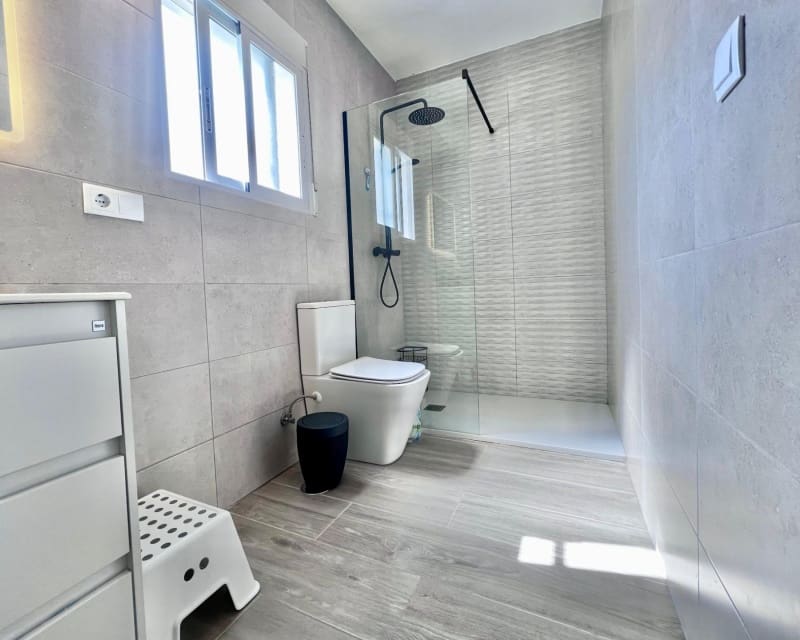 5 camera da letto Villa in vendita in Villamartin con piscina - 459.000 € (Rif: 9807054)