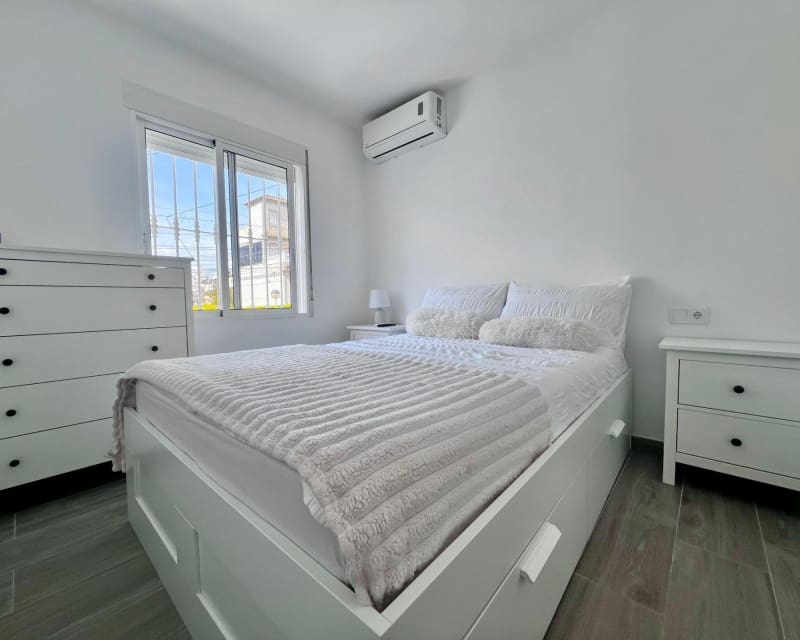 5 camera da letto Villa in vendita in Villamartin con piscina - 459.000 € (Rif: 9807054)