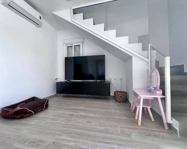 5 camera da letto Villa in vendita in Villamartin, Orihuela con piscina - 459.000 € (Rif: 9807054)