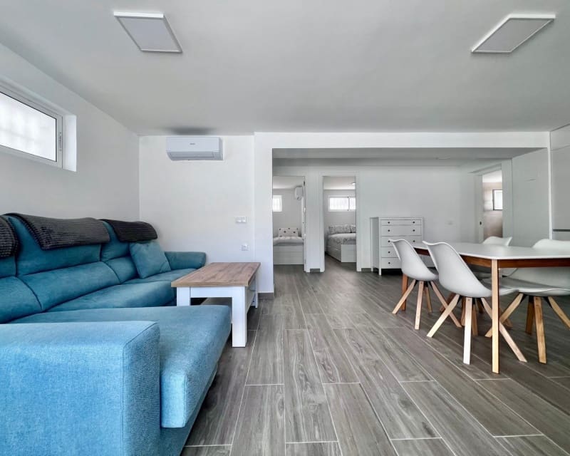 5 camera da letto Villa in vendita in Villamartin con piscina - 459.000 € (Rif: 9807054)