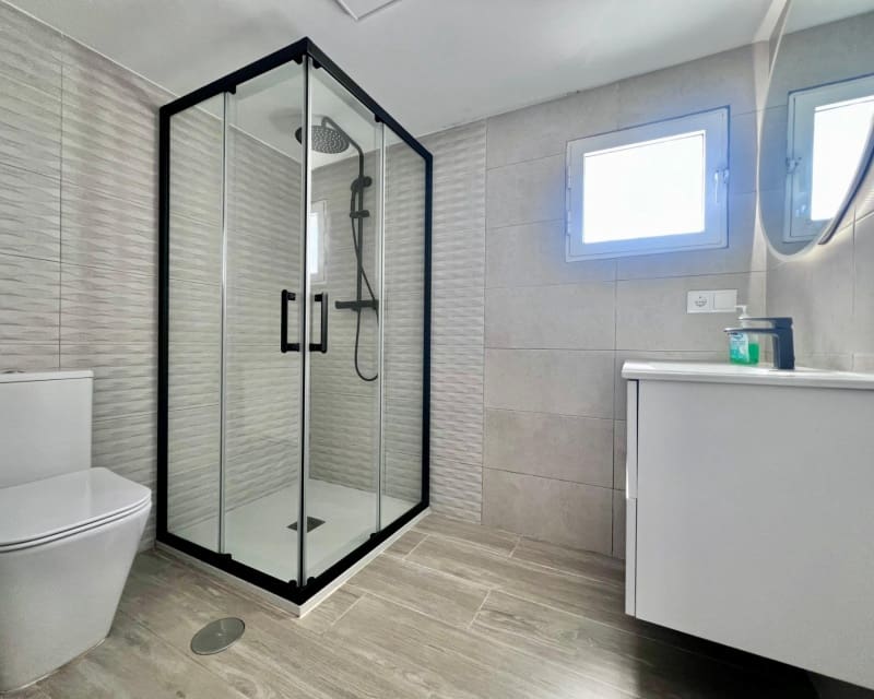 5 camera da letto Villa in vendita in Villamartin con piscina - 459.000 € (Rif: 9807054)