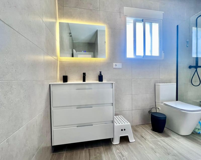 5 camera da letto Villa in vendita in Villamartin con piscina - 459.000 € (Rif: 9807054)