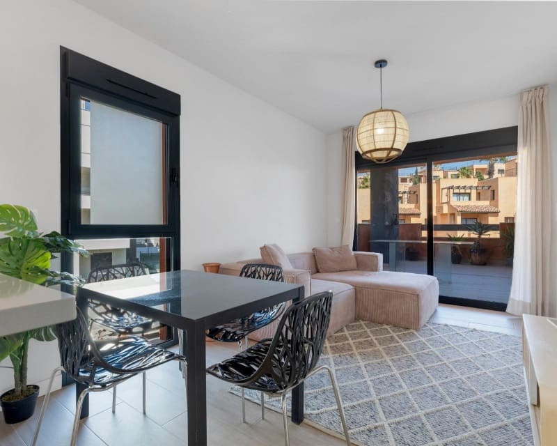 2 chambre Appartement à vendre à Villamartin avec piscine - 275 000 € (Ref: 9809373)