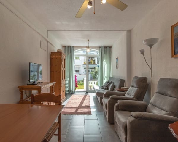 1 Zimmer Apartment zu verkaufen in Los Balcones mit Pool - 125.000 € (Ref: 9809375)