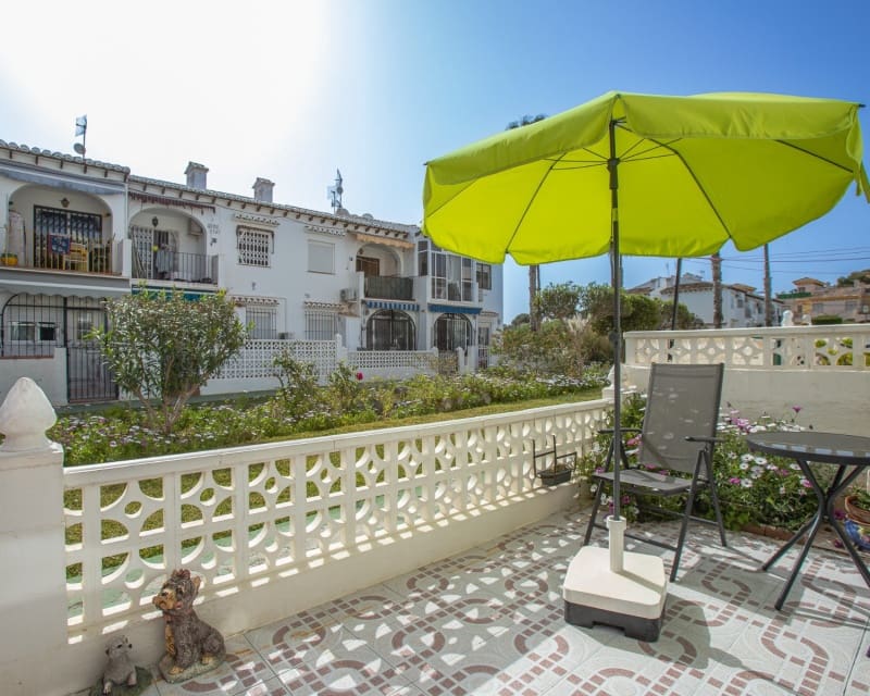 1 Zimmer Apartment zu verkaufen in Los Balcones mit Pool - 125.000 € (Ref: 9809375)