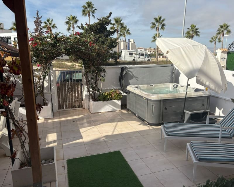 3 sovrum Hus till salu i Algorfa med pool - 220 000 € (Ref: 9809376)