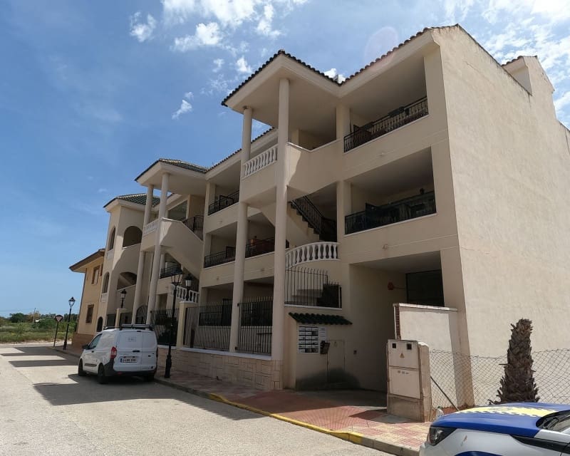 2 Zimmer Apartment zu verkaufen in Jacarilla mit Pool - 104.995 € (Ref: 9809377)