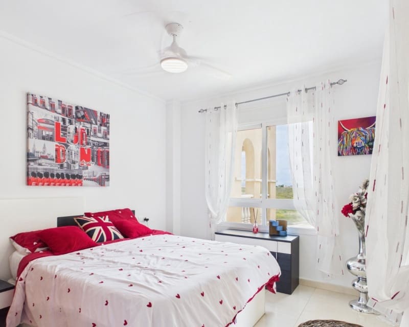 3 Zimmer Apartment zu verkaufen in Los Narejos mit Pool - 240.000 € (Ref: 9812554)