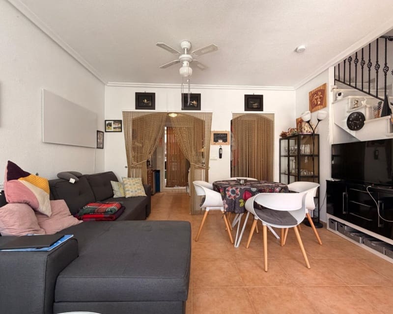 3 soverom Hus til salgs i El Raso med svømmebasseng - € 195 000 (Ref: 9812555)