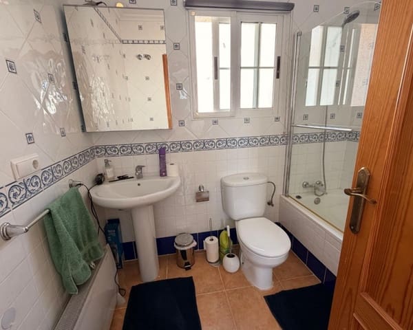 3 soverom Hus til salgs i El Raso, Guardamar del Segura med svømmebasseng - € 195 000 (Ref: 9812555)