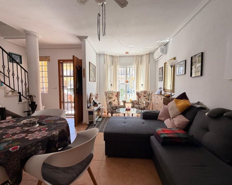 3 soverom Hus til salgs i El Raso med svømmebasseng - € 195 000 (Ref: 9812555)