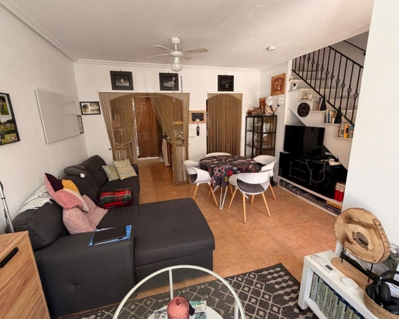 3 soverom Hus til salgs i El Raso med svømmebasseng - € 195 000 (Ref: 9812555)