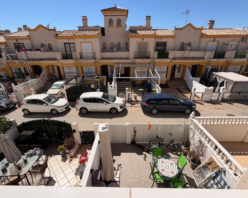 3 soverom Hus til salgs i El Raso med svømmebasseng - € 195 000 (Ref: 9812555)