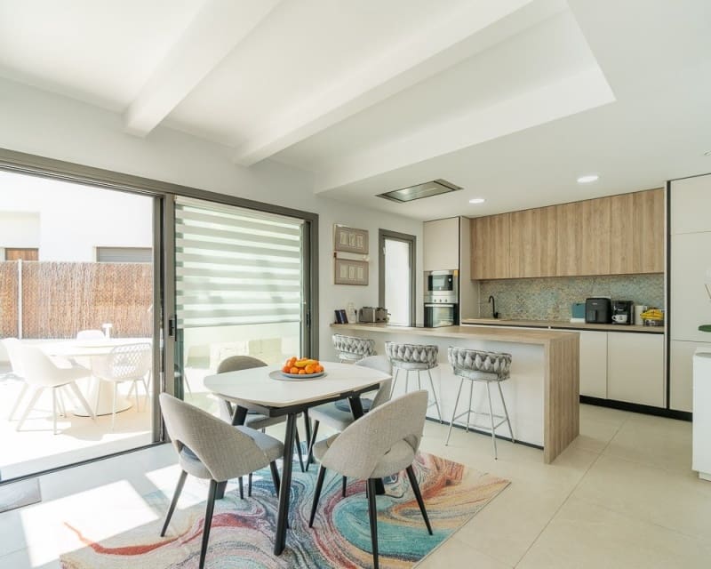 3 soverom Villa til salgs i Villamartin med svømmebasseng - € 524 900 (Ref: 9812557)