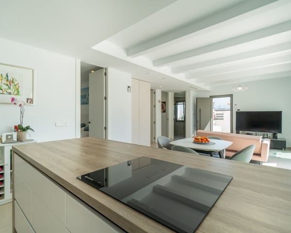 3 soverom Villa til salgs i Villamartin, Orihuela med svømmebasseng - € 524 900 (Ref: 9812557)