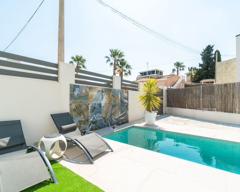3 soverom Villa til salgs i Villamartin med svømmebasseng - € 524 900 (Ref: 9812557)