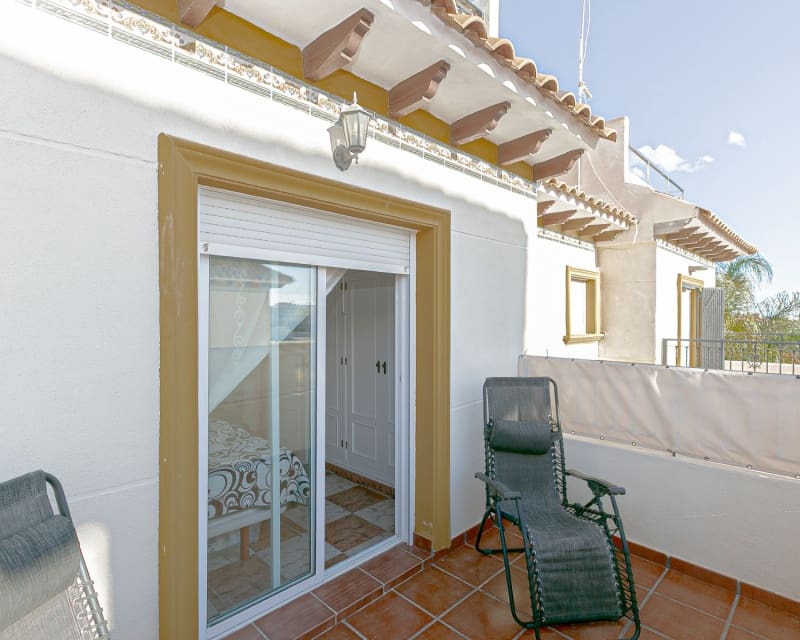 3 sovrum Villa till salu i Playa Flamenca med pool - 224 500 € (Ref: 9827475)
