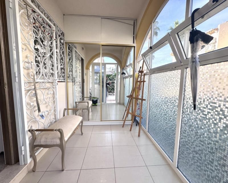 3 soverom Villa til salgs i Playa Flamenca med svømmebasseng - € 210 000 (Ref: 9827476)