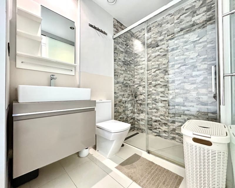 2 makuuhuone Huoneisto myytävänä paikassa Villamartin mukana uima-altaan - 235 000 € (Ref: 9827739)