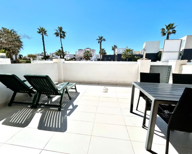 2 makuuhuone Huoneisto myytävänä paikassa Villamartin mukana uima-altaan - 235 000 € (Ref: 9827739)