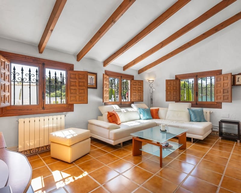3 sovrum Villa till salu i Campoamor med pool - 499 000 € (Ref: 9827740)