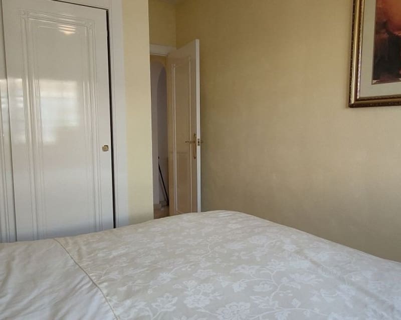 2 slaapkamer Bungalow te koop in Villamartin met zwembad - € 214.900 (Ref: 9827741)