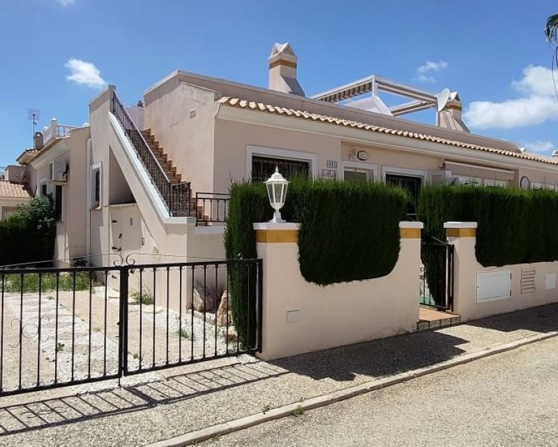 2 slaapkamer Bungalow te koop in Villamartin met zwembad - € 214.900 (Ref: 9827741)