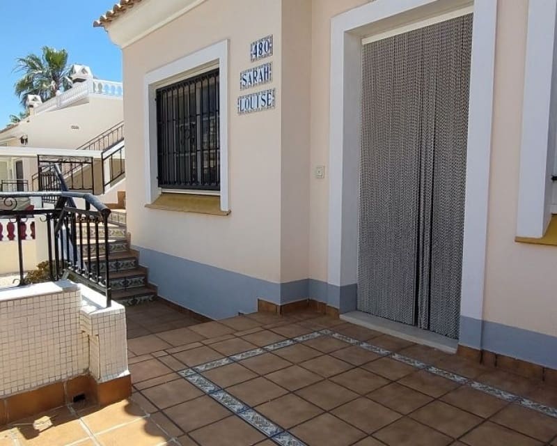 2 slaapkamer Bungalow te koop in Villamartin met zwembad - € 214.900 (Ref: 9827741)