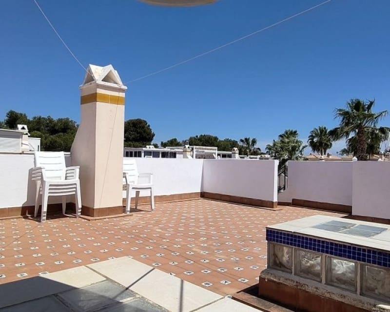 2 slaapkamer Bungalow te koop in Villamartin met zwembad - € 214.900 (Ref: 9827741)