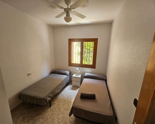 2 soveværelse Lejlighed til salg i Playa Flamenca, Orihuela med swimmingpool - € 185.000 (Ref: 9827742)