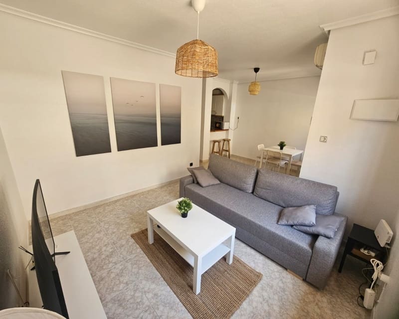 2 soveværelse Lejlighed til salg i Playa Flamenca med swimmingpool - € 185.000 (Ref: 9827742)