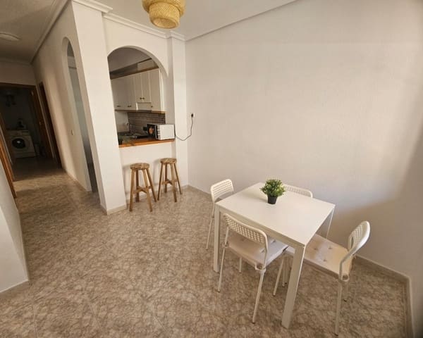 2 soveværelse Lejlighed til salg i Playa Flamenca, Orihuela med swimmingpool - € 185.000 (Ref: 9827742)