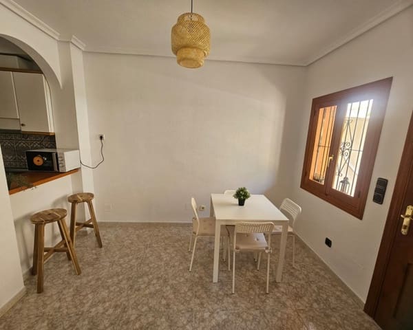2 soveværelse Lejlighed til salg i Playa Flamenca, Orihuela med swimmingpool - € 185.000 (Ref: 9827742)