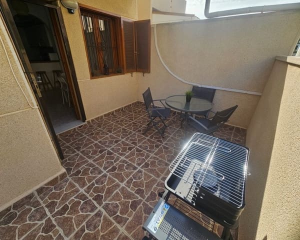 2 soveværelse Lejlighed til salg i Playa Flamenca, Orihuela med swimmingpool - € 185.000 (Ref: 9827742)