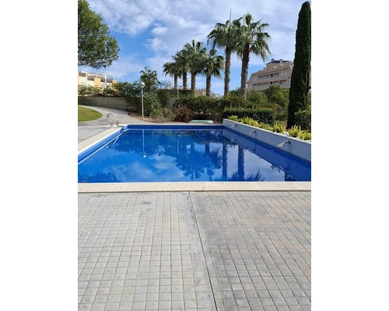 3 sovrum Lägenhet till salu i Villamartin med pool - 299 900 € (Ref: 9827747)