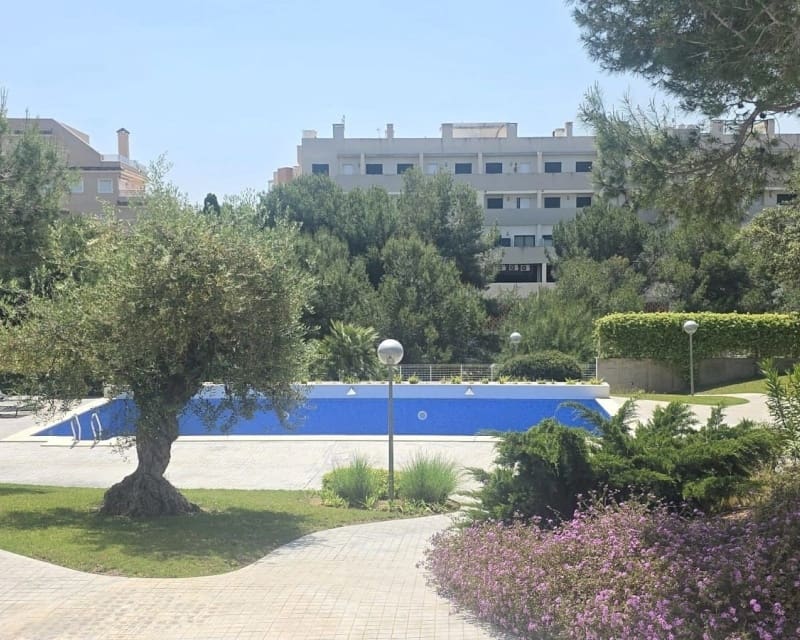 3 sovrum Lägenhet till salu i Villamartin med pool - 299 900 € (Ref: 9827747)