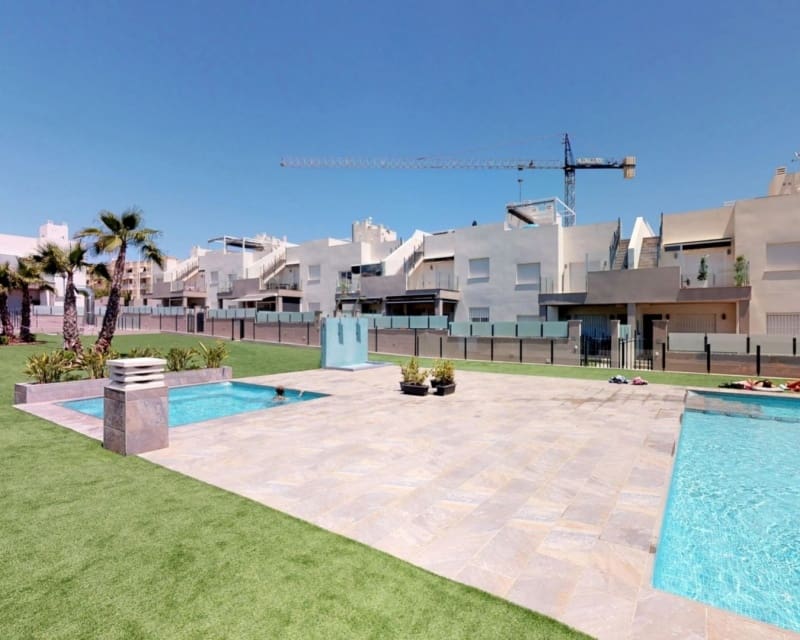 3 soveværelse Lejlighed til salg i Aguas Nuevas med swimmingpool - € 269.000 (Ref: 9827752)