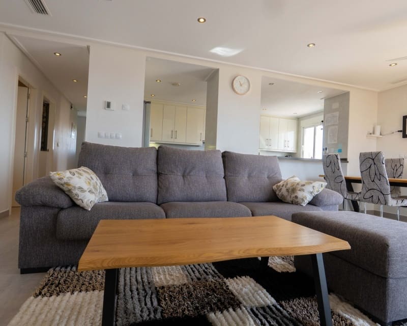 3 slaapkamer Appartement te koop in Villamartin met zwembad - € 360.000 (Ref: 9827753)