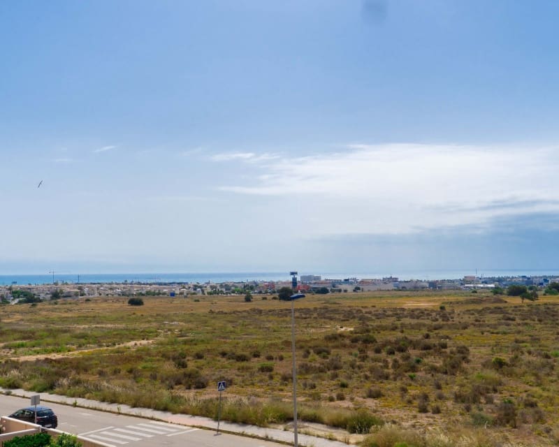 3 slaapkamer Appartement te koop in Villamartin met zwembad - € 360.000 (Ref: 9827753)
