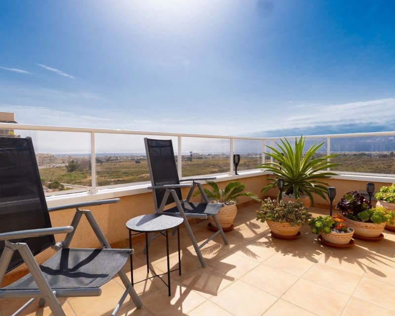 3 slaapkamer Appartement te koop in Villamartin met zwembad - € 360.000 (Ref: 9827753)