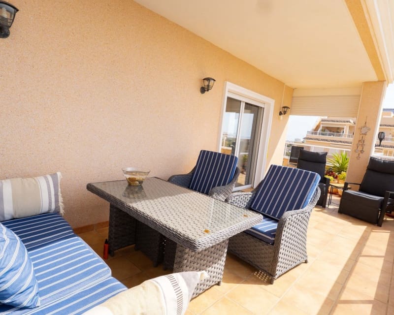 3 slaapkamer Appartement te koop in Villamartin met zwembad - € 360.000 (Ref: 9827753)