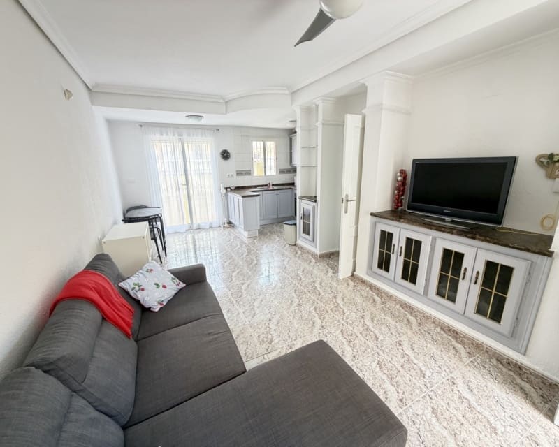 2 bedroom Townhouse for sale in Villamartin with pool - € 179,995 (Ref: 9827754)