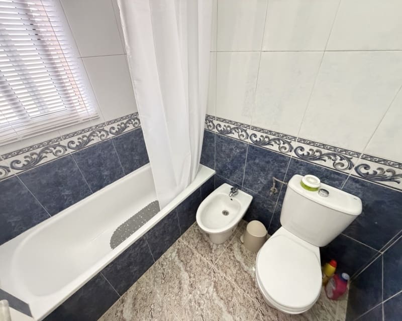 2 bedroom Townhouse for sale in Villamartin with pool - € 179,995 (Ref: 9827754)