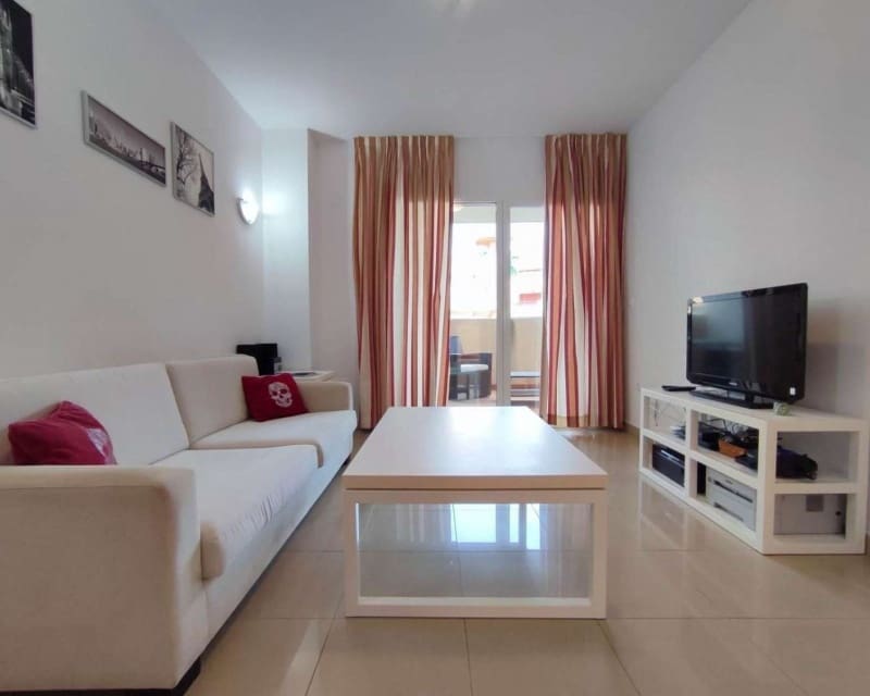 2 soveværelse Lejlighed til salg i Playa Flamenca med swimmingpool - € 273.000 (Ref: 9827758)