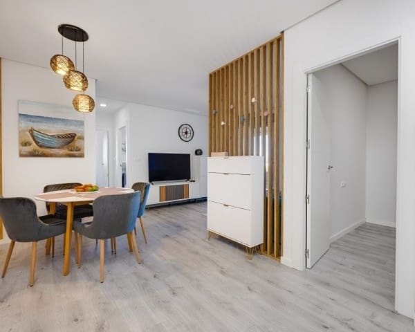 3 Zimmer Apartment zu verkaufen in Villamartin, Orihuela mit Pool - 299.000 € (Ref: 9827761)