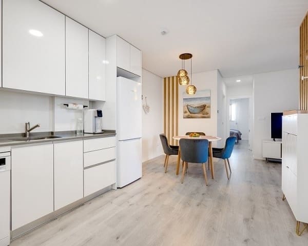 3 Zimmer Apartment zu verkaufen in Villamartin, Orihuela mit Pool - 299.000 € (Ref: 9827761)