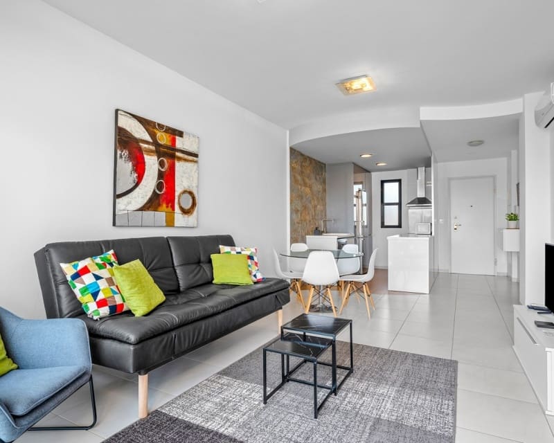 2 makuuhuone Huoneisto myytävänä paikassa La Zenia mukana uima-altaan - 249 900 € (Ref: 9827998)