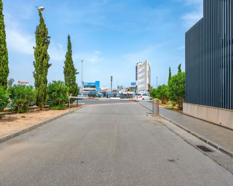 2 makuuhuone Huoneisto myytävänä paikassa La Zenia mukana uima-altaan - 249 900 € (Ref: 9827998)